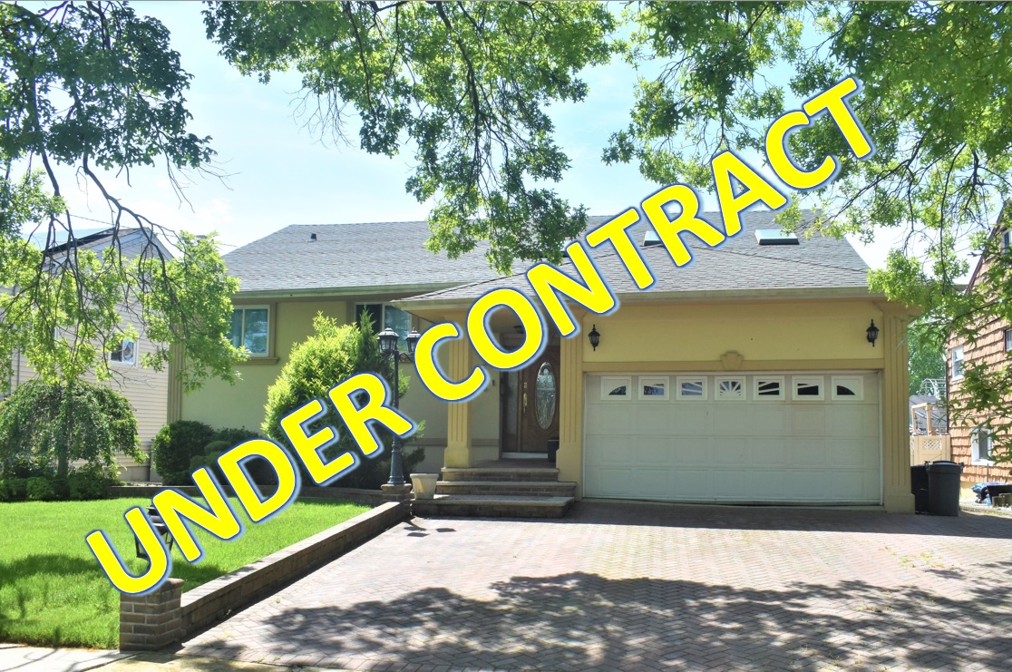 MichaelJWillis5's tweet photo. 3116 Ann St Baldwin Harbor NY
Waterfront Fixer-Upper Listed at $550,000. Now Under Contract. All Homes Are Selling! We Need Inventory!
Are you Thinking of Selling Your Home? Let's Talk
516-315-1218 https://t.co/oO5ljjxJ8Z