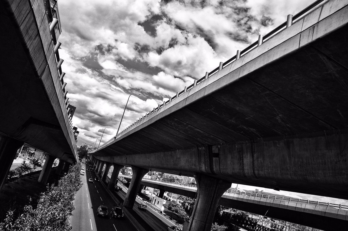 caliro_75's tweet photo. -.Siempre hacer fotos es terapéutico-. 

#CALIROFILMS https://t.co/ZcGiLvFYwc