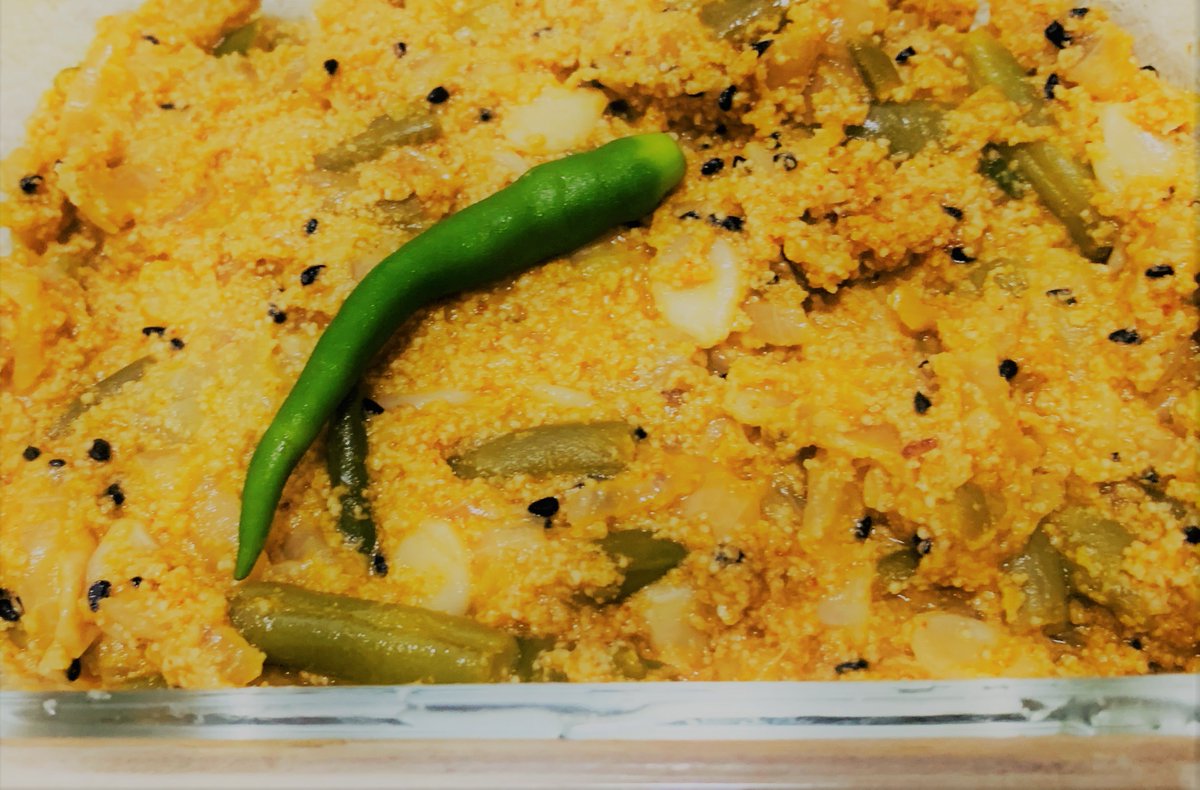 chandra_recipe's tweet photo. সব্জি পোস্ত।Diabetic ??আলু খওয়া বারন?? পোস্ত ভালবাসেন?? বানিয়ে ফেলুন সব্... https://t.co/gTRl9AmKGJ via @YouTube vegetables with onion curry with poppy seeds. It is a traditional Bengali recipe. It's a very healthy recipe , very easy to make at home.. https://t.co/nrMgaA9pHp
