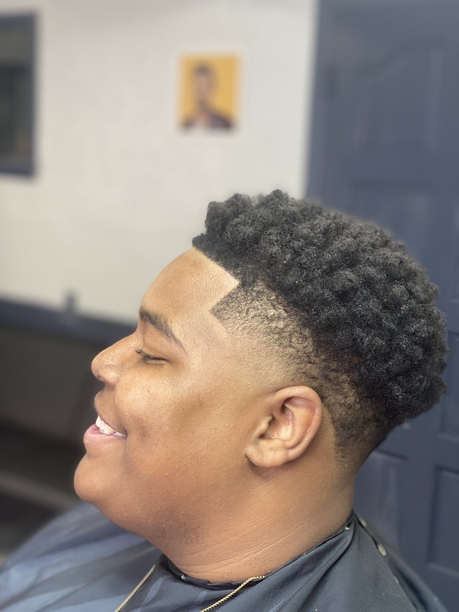 COACH VIC 🦍 tweet media