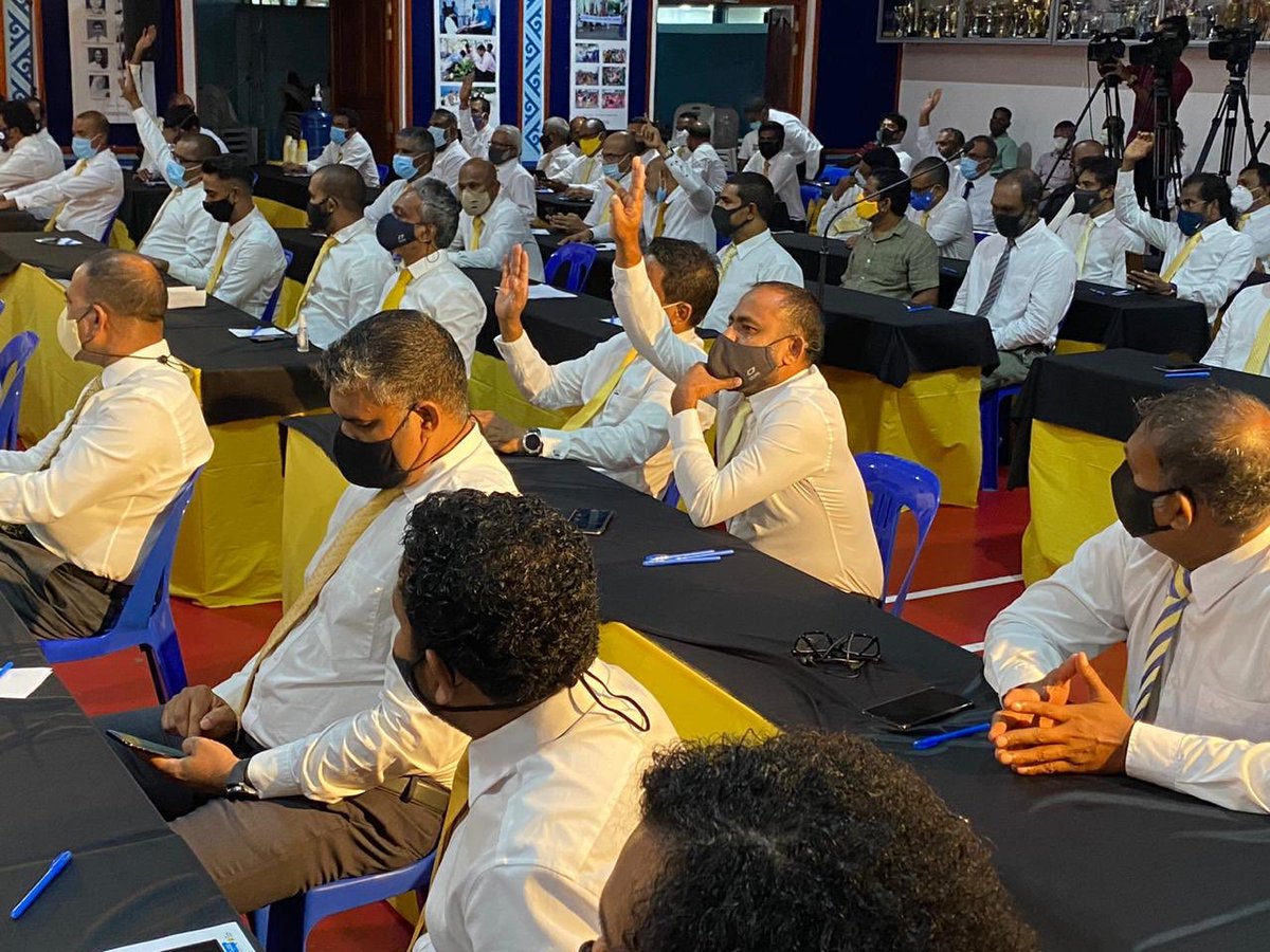 MDPSecretariat's tweet photo. Gaumee Majlis ge 169 vana bahdhaluvumuge therein https://t.co/oEUNIAb4x7