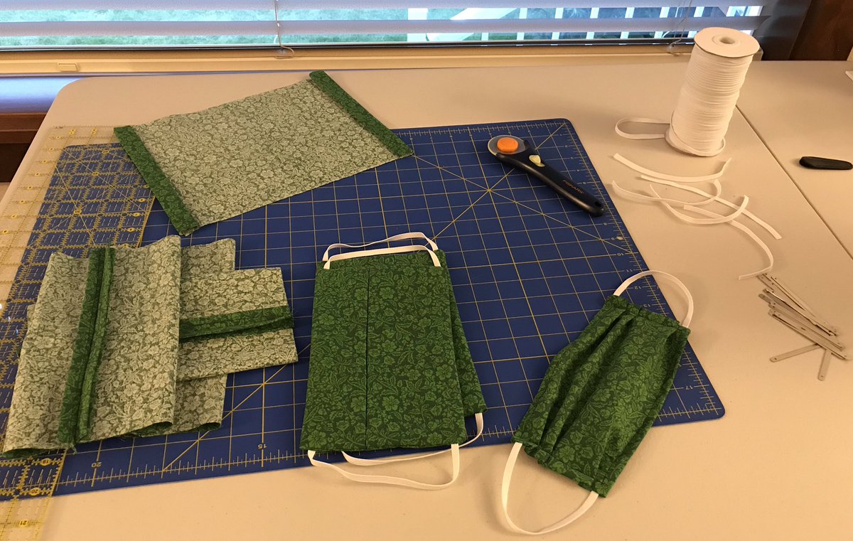 mandybookworm's tweet photo. The process. 1-Turn on audio book. 2-Sew masks. #wamaskchallenge https://t.co/I66NNSXMdr