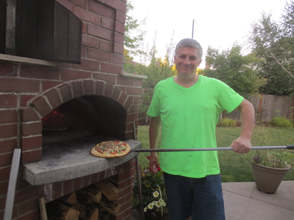 gracetbarr's tweet photo. 5. When you had the best idea to get a wood fired pizza oven built in our backyard – best parties ever! https://t.co/2c5SQlozzs