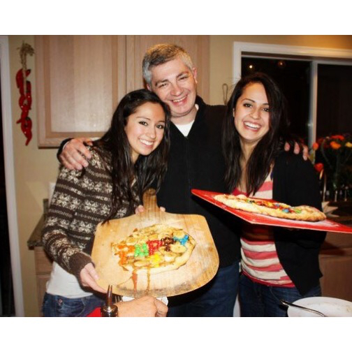 gracetbarr's tweet photo. 6. When we tried all sorts of methods to convince you to get a puppy (changing your background screen and sending you emails "from dogs") and the pizza with "PUPPY" spelled on it sealed the deal! https://t.co/UkyqzlPU0W