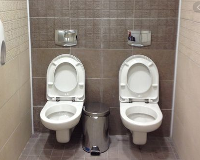 TroyMachir's tweet photo. Long live #SochiProblems, the O.G. of struggle photos https://t.co/6gX3YyuU9n