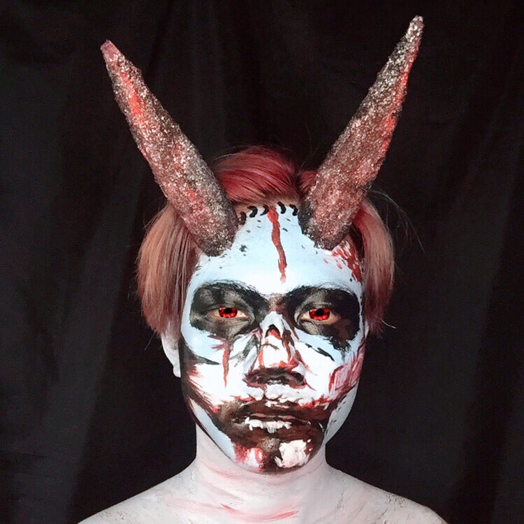 d_yism's tweet photo. “I’m a little monster, be scared of me
I'm bothering you, making you dream only about me
I'll dance and play as I cast a spell
On your body on a nightmare”

Stream Monster! Rawr! 

#RedVelvet_IRENE_SEULGI_Monster
#Irene_MONSTER
#Seulgi_MONSTER https://t.co/Wyi4nIWJzB