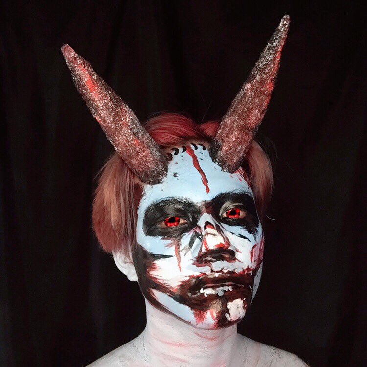 d_yism's tweet photo. “I’m a little monster, be scared of me
I'm bothering you, making you dream only about me
I'll dance and play as I cast a spell
On your body on a nightmare”

Stream Monster! Rawr! 

#RedVelvet_IRENE_SEULGI_Monster
#Irene_MONSTER
#Seulgi_MONSTER https://t.co/Wyi4nIWJzB