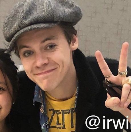 Harry Styles with boinas; a thread.