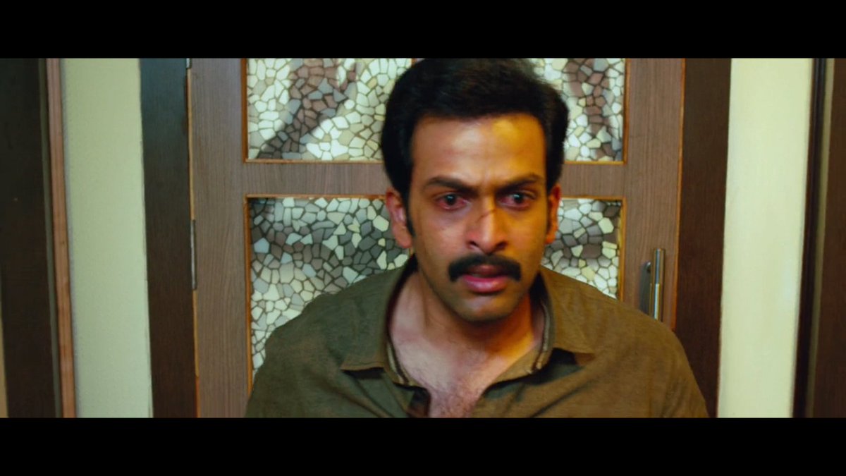 TeamPfo's tweet photo. #MumbaiPolice HD Snaps!!!

This Scene💔
 
#Prithvi #AntonyMoses

#PrithviRajBDayin100Days

Follow | @TeamPFO https://t.co/Og75mskSLw