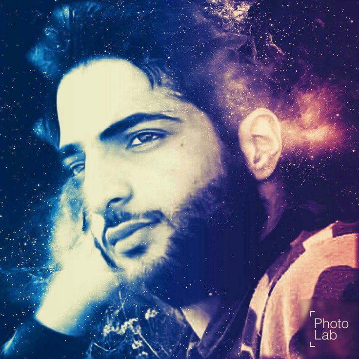 m7zeeshan's tweet photo. یہ غازی یہ تیرے پر اسرار بندے 
جنہیں تو نے بخشا ہے ذوق خدائی 
دو نیم ان کی ٹھوکر سے صحرا و دریا 
سمٹ کر پہاڑ ان کی ہیبت سے رائی 
دو عالم سے کرتی ہے بیگانہ دل کو 
عجب چیز ہے لذت آشنائی 
شہادت ہے مطلوب و مقصود مومن 
نہ مال غنیمت نہ کشور کشائی 
علامہ اقبال
#BurhanWani https://t.co/y218dyFwnU