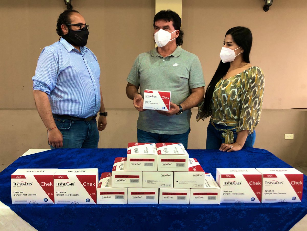 ¡Más ayuda en esta emergencia sanitaria!

Agradecemos el noble gesto del Alcalde <a href="/baldor_bermeo/">Baldor Bermeo</a>, quien realizó la donación de 2000 pruebas para #COVIDー19.

#AEcuadorLoSacamosTodos 🇪🇨

<a href="/mariapaularomo/">María Paula Romo</a>
<a href="/xaesma/">Xavier Martínez Guillén</a>