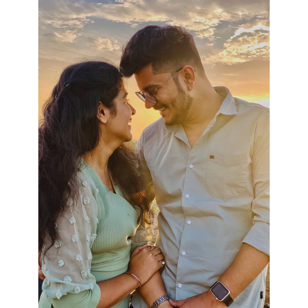 i_saurabh_patel's tweet photo. We all deserve love that lasts a lifetime. ❤️
,
#couplegoals #smile #siblings #together #morning #post #js #subhuu💕 #saurabhpatel #smilemore #spreadlove https://t.co/GTAwRo6KQZ