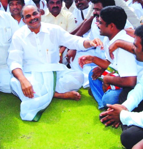 DrMHarikrishna's tweet photo. I grew up admiring him &amp; when I met him during my PG days he left an indelible impression on my life, as he did with millions of people. 

He inspired in us the sensitivity &amp; the courage to face adversities with equanimity in the struggle for a better society.
#LegendYSRJayanthi https://t.co/KQGJ2Sim2w