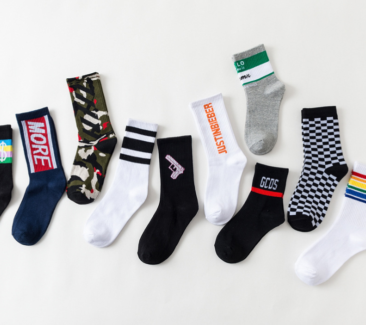 socks_may's tweet photo. Custom make comfortable sports socks #sportsocks #footballsocks #customsocks #socks #basketballsocks #womensocks #mensocks #kidsocks #runningsocks 
https://t.co/biZ9DkQk9n https://t.co/9smYchnb9w
