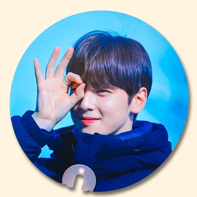 ShopAutumn's tweet photo. #ShopAutumnUpdate
Altair PB has no sufficient stock available and will be for refund or exchange to fan π (design below) Please DM if you will opt to refund the shipping fee or have this fan instead. - take note, fan may also be out of stock soon. https://t.co/c0xiH1psu4