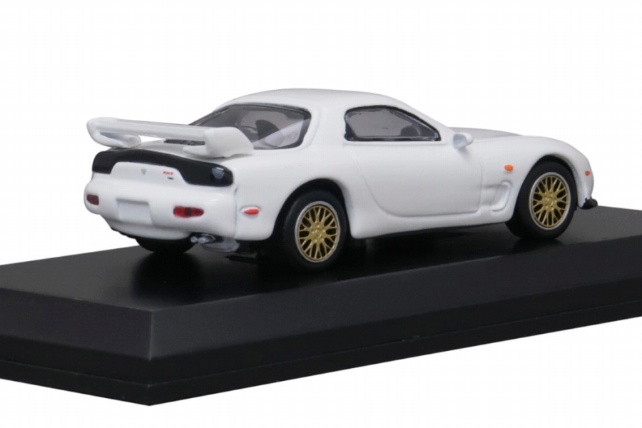 豆魚雷 高円寺店リニューアルオープンは明日3日12時から Auf Twitter Mazdaの名車コレクションです よし高橋兄弟の出番だな Rx 7で 高橋兄弟だな Fd3sが おっと高橋啓介か ホワイトカラーで登場です 安室透か 京商の 8台セットなのにプレゼント1台追加