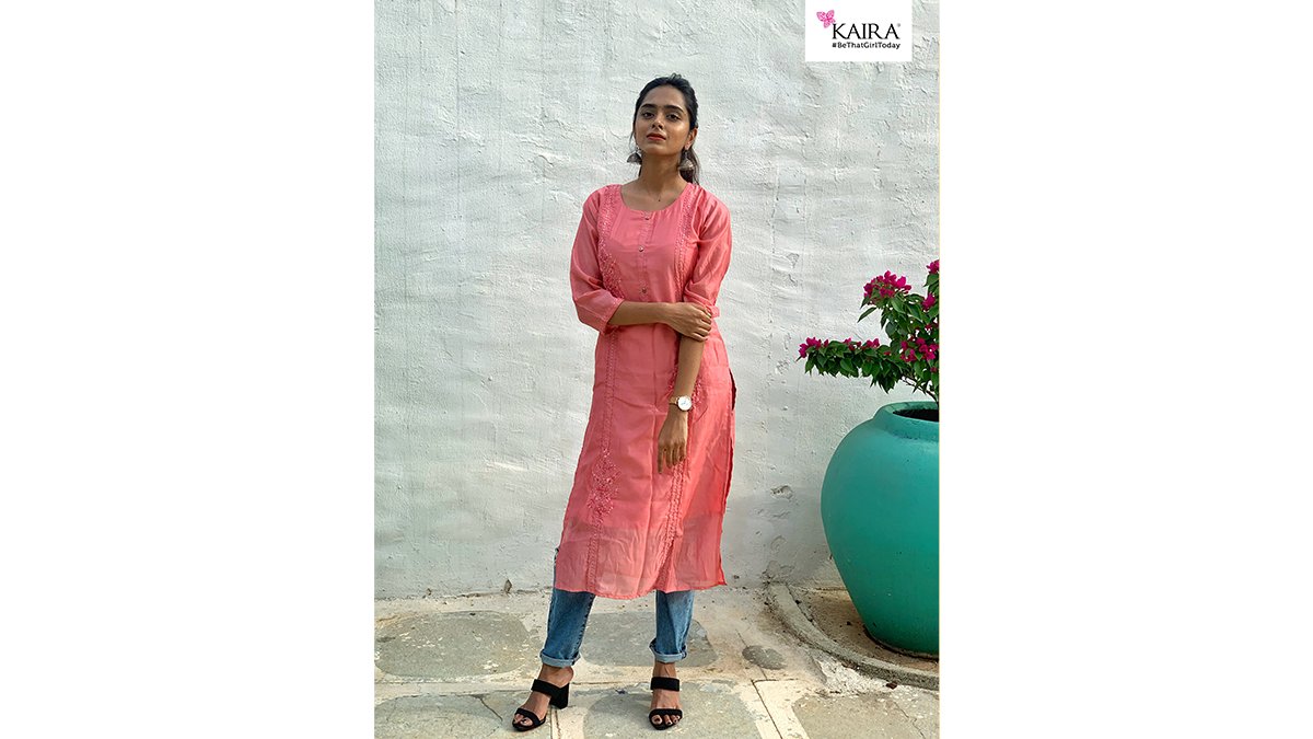 Kaira_India's tweet photo. Kaira brings simplicity to your attire with a wide range of Kurtis. Shop today at your nearest store. 
#LookTwo #NewCollection #Kaira #KairaIndia #BethatGirlToday #EthnicWear #PartyWear #WesternWear https://t.co/VwvG7P0C76