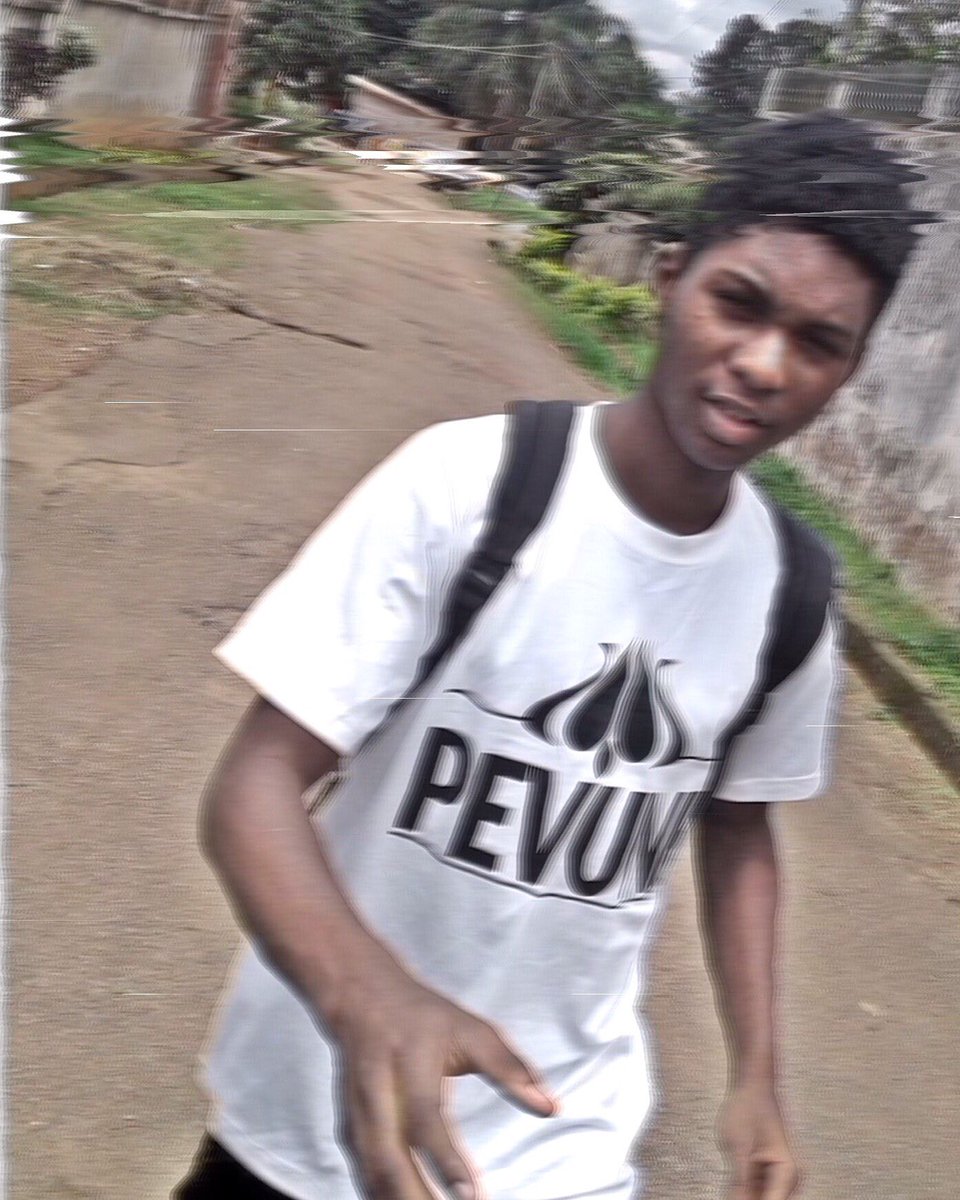 pevunk's tweet photo. 4 ans aujourd’hui
#pevunk #lechemincontinue https://t.co/I3f3QQst0r