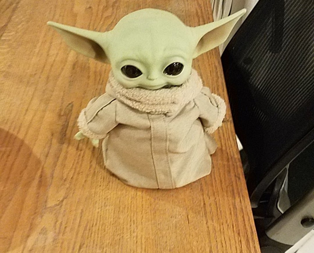Caliban is stepping back from the FF group. So we got a replacement. Good news is his replacement is this guy! It was a toss up between Baby Yoda and the Furreal Friends Rock-a-Too. After a few minutes of Rock-a-Too's bad jokes we figured someone quiet would be a nice change.