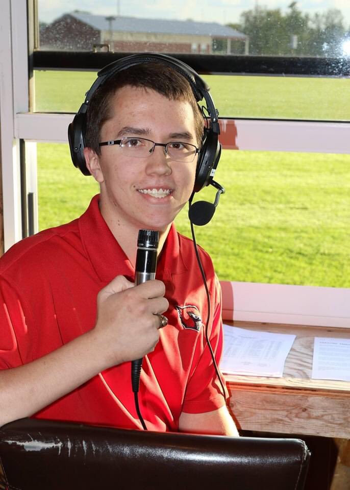 After 7 seasons, + 1 sectional championship and 2 regional titles won by the program, and countless memories made, I am stepping down as PA Announcer for  @mthssoccer1. I have so many people to thank, so I’ll narrow it down to groups. (see thread) 
