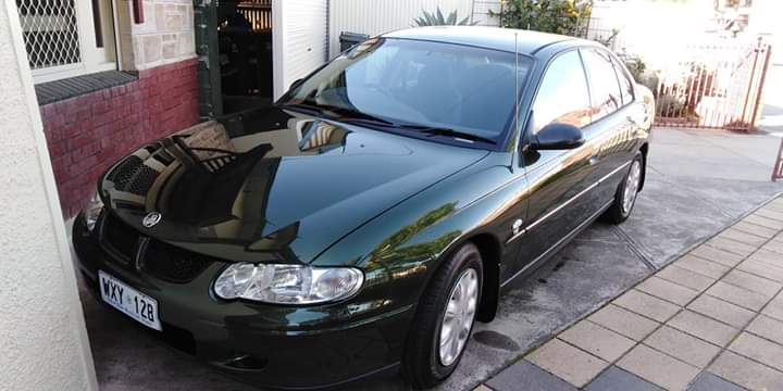 ArnesenPaul's tweet photo. @renee_graciee 2002 VX Commodore ex police car. https://t.co/jW37IDsBNp