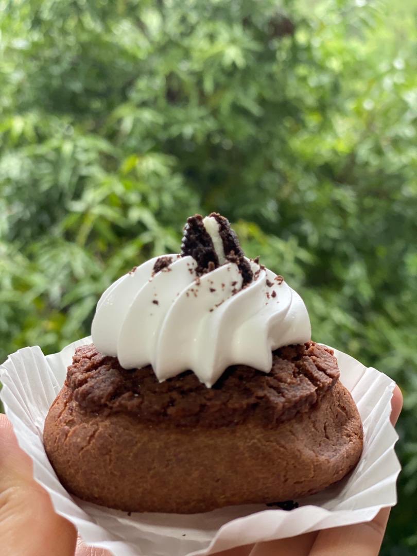 nelsontsen99's tweet photo. Hello @KKCity! I just started a small online business selling homemade pastries and cakes on Instagram and Facebook. (here is my Instagram https://t.co/cIhiZWDCjy and Facebook Membao’s bakery) products are freshly made everyday! If anyone is interested, do dm me! 😃😃 https://t.co/jI3tfhqKQb