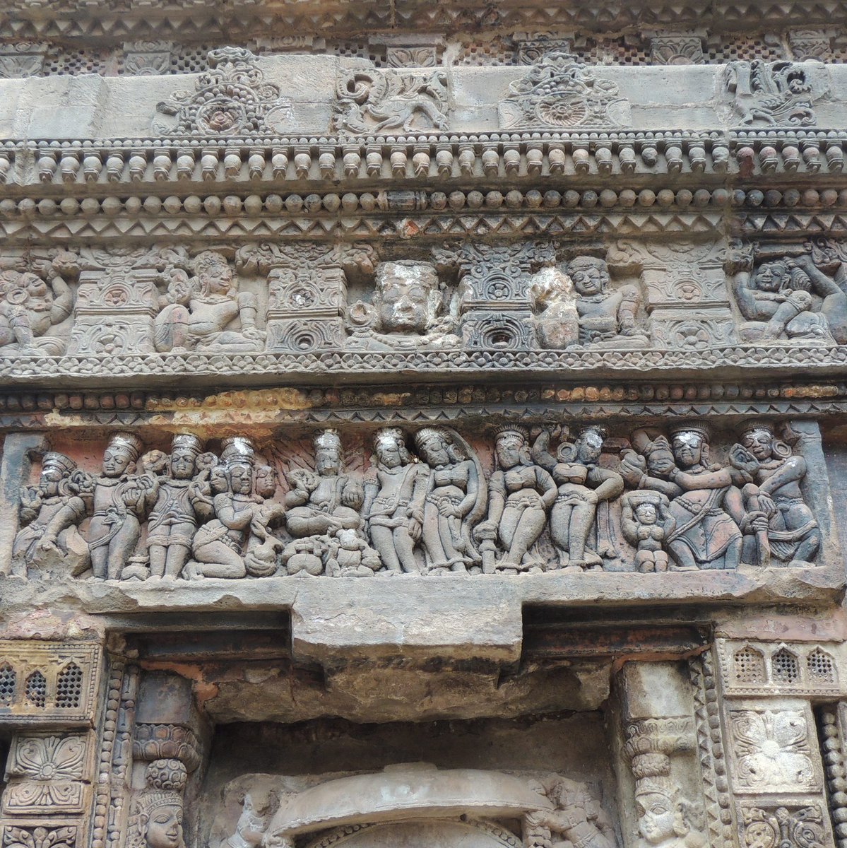 Some Kalyanasundaramurthi images show the marriage ceremony in great detail. Pic 6. Parasurameshwara temple, Bhubaneshwar. Pic 7, from Ratanpur, Chhatisgarh (10th century) now at the Raipur museum.  #AksharArt  #ArtByTheLetter