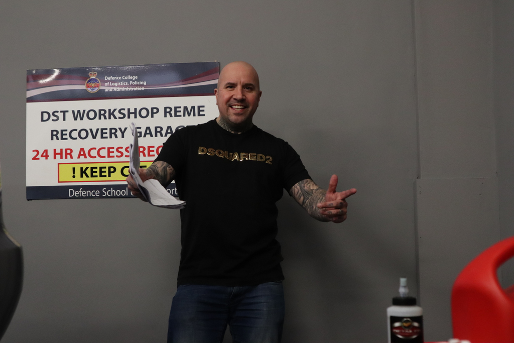 Flipping_Cars's tweet photo. I used to be a mechanic in the #REME⁠
Had so much fun and learnt so many life lessons.⁠
⁠
#mechanic  #automotive #garage #autorepair #caradvice #getsavvy #carhelp #cartip #mechaniclife #entrepreneur #entrepreneurship #entrepreneurslife https://t.co/a5DDwWbLp3