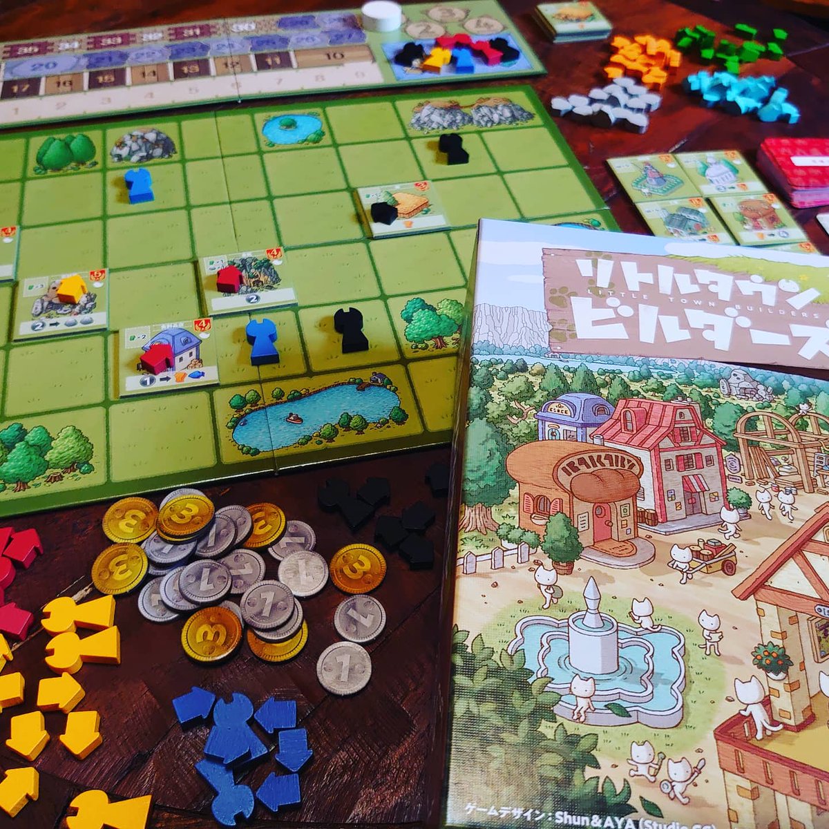 ファニーテーブル ボードゲーム専門店 Funnytable リトルタウンビルダーズ ネコたちの街開拓 シンプルで分かりやすいルールで ワーカープレイスメント入門にぴったりです ネコや資源のコマも可愛い 詳細はインスタグラムでも紹介しています