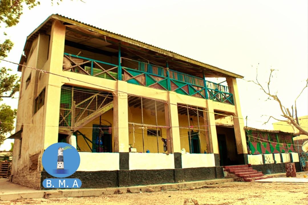 AwkeJimale's tweet photo. Historical buildings in Berbera City, Somaliland.

Berbera LG Kept thier original designs https://t.co/ktLgMZtz8r