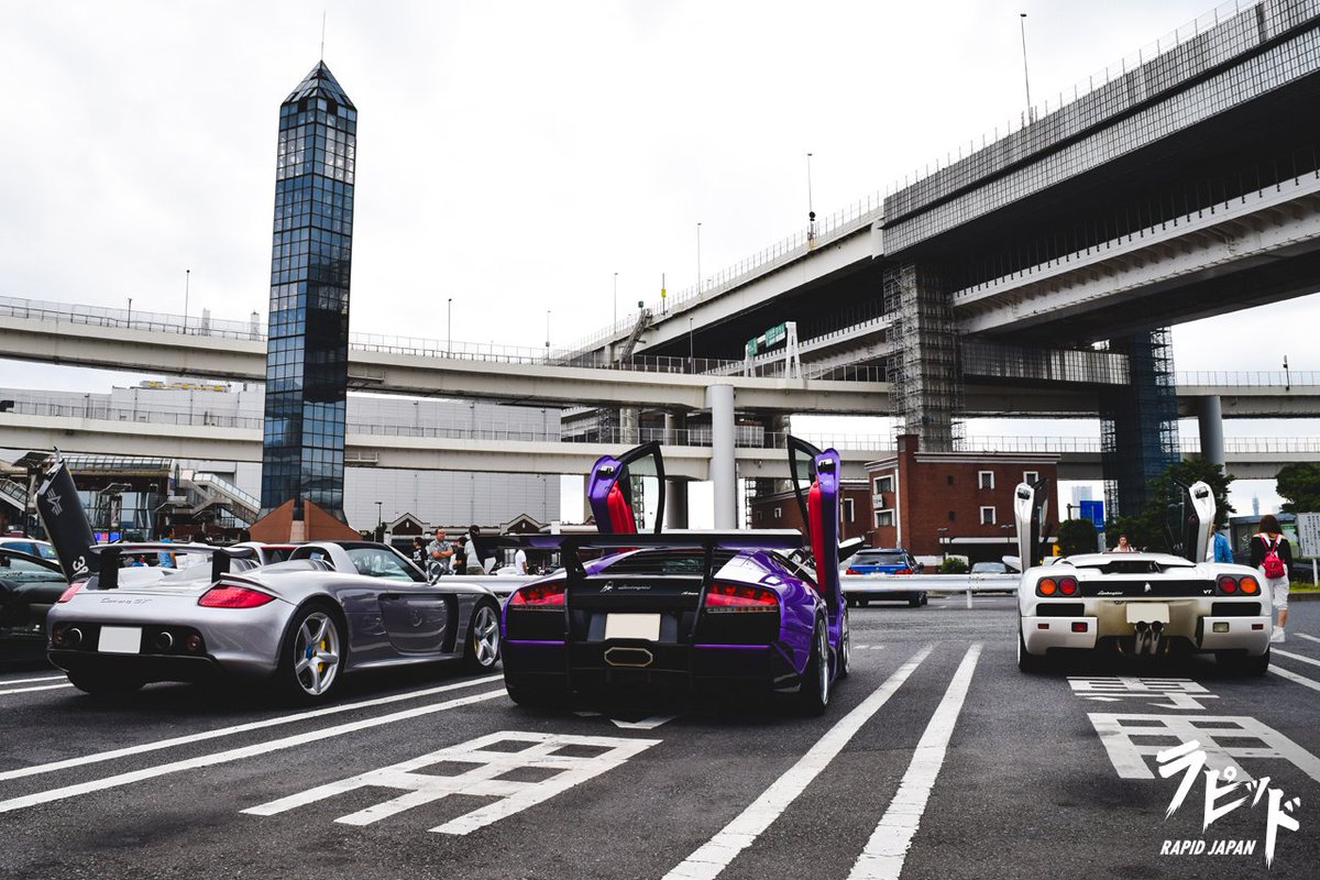 rapidjapan's tweet photo. Tokyo supercars at Daikoku

📷 @rapidjapan

#Lamborghini #Lamborghinidiablo #lamborghinimurcielago #porsche #porsche911 #carreragt https://t.co/KEajmZCZ1n