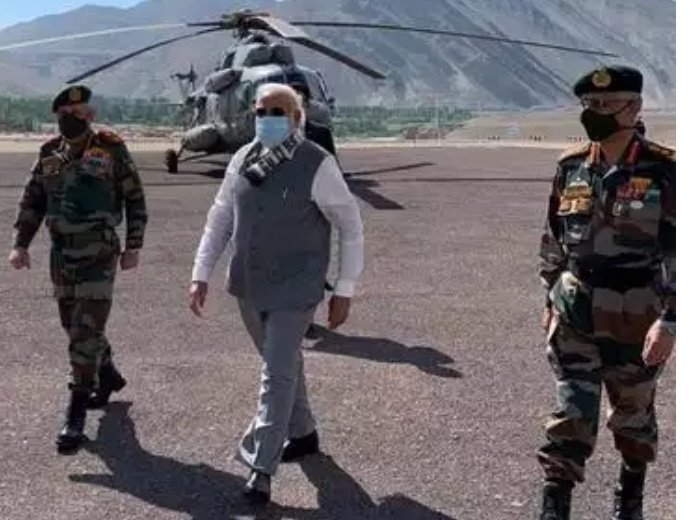 RoshanSdrprop's tweet image. Caption this pic please. 
Thank you. 
#JaiHind #VandeMataram