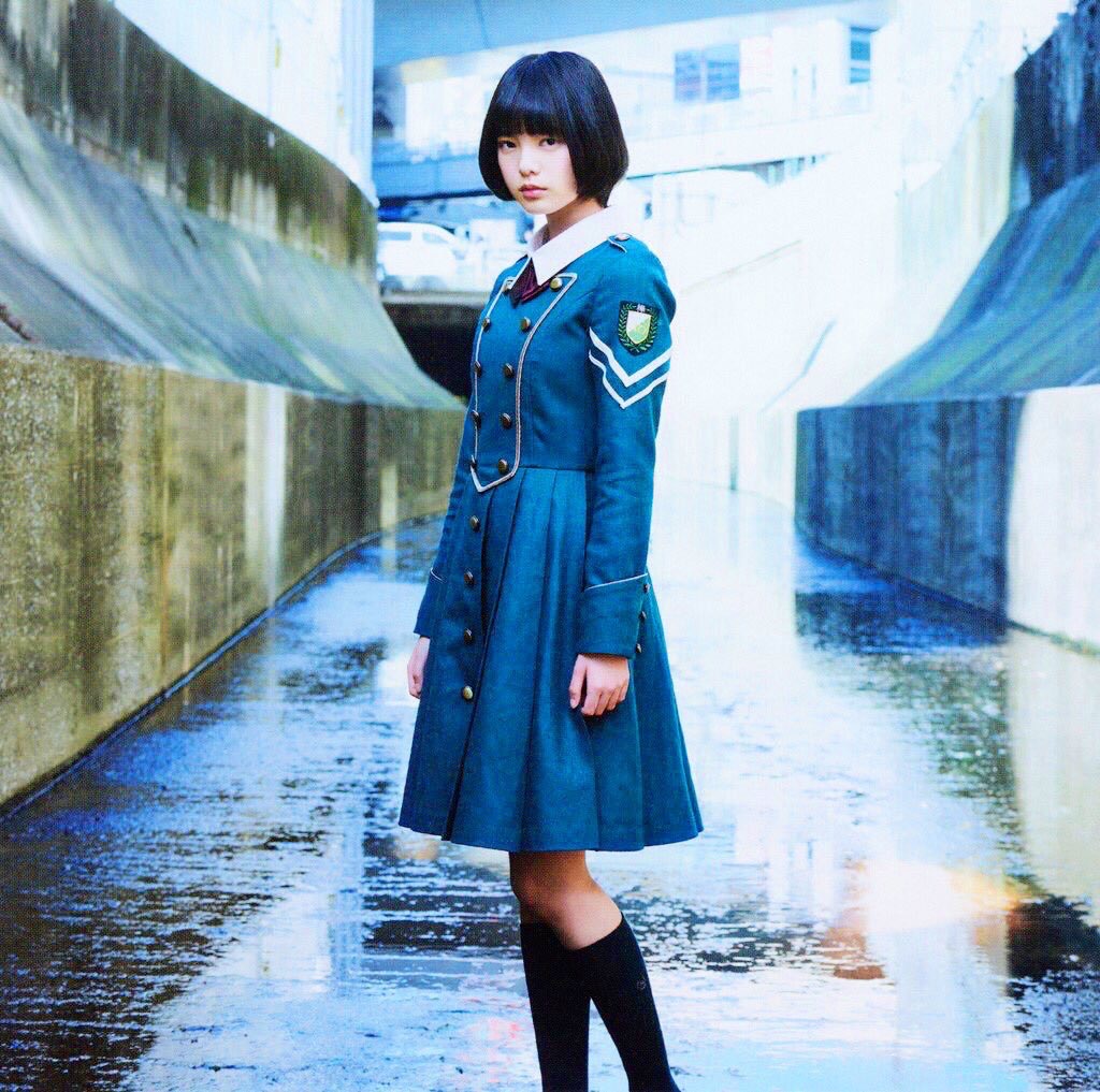 Silent Majority Uniform (2016)The ubiquitous military-style uniforms. If you know Keyaki, you know this uniform. Open the first two scans for interviews with the designer and members to hear their perspectives![Magazines translations my own- please credit if reposting]