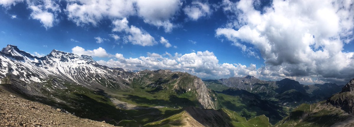 simplyhiking's tweet photo. 🌸 12. Juli 2020 einfach.entdecken ● «Vier Grate auf einen Streich» von Adelboden bis Kandersteg
#simplyhiking #wandern #wanderleiter #simplyhikingmitrainer #deinwanderführerfürjedejahreszeit
#verliebtindieschweiz @myAdelboden @Kandersteg_ch @sunnbuel @MySwitzerland_d https://t.co/XIFZ0LFF20