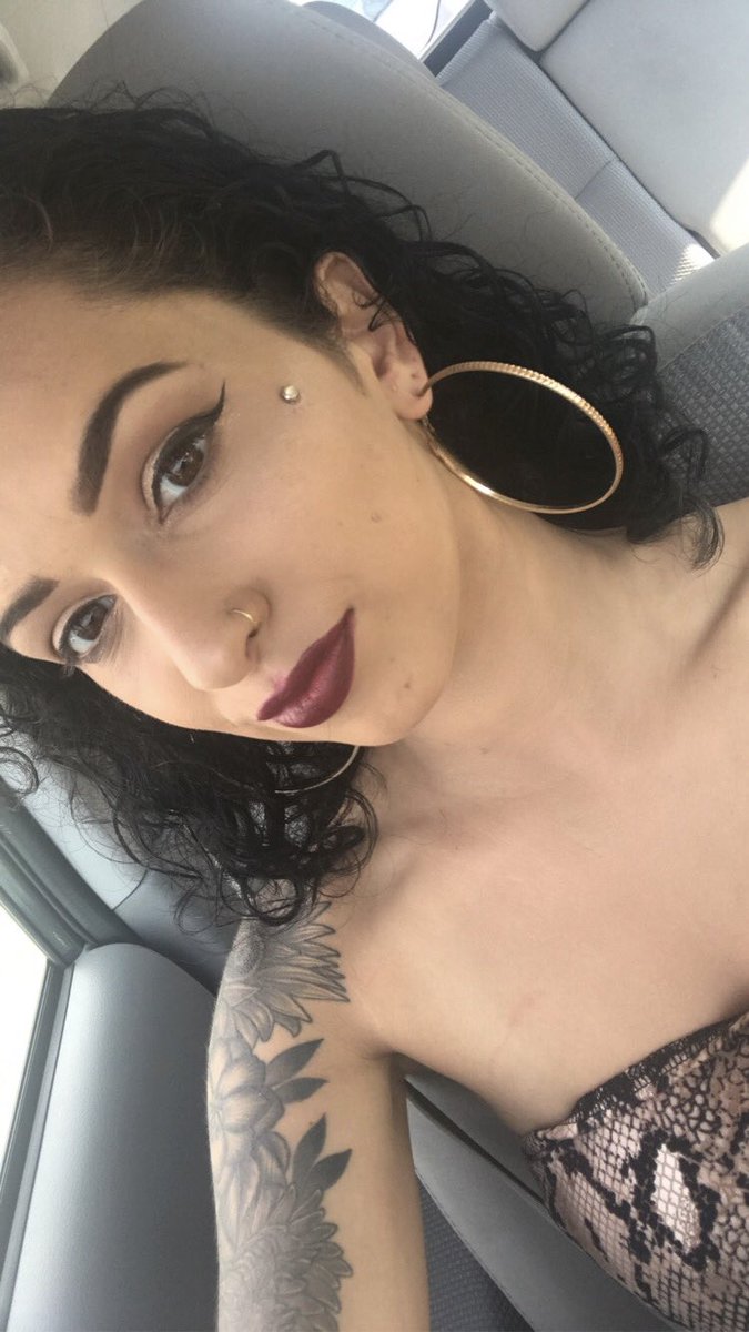 Alexa_Sebo's tweet image. I’m backkk🌻🌈🌪