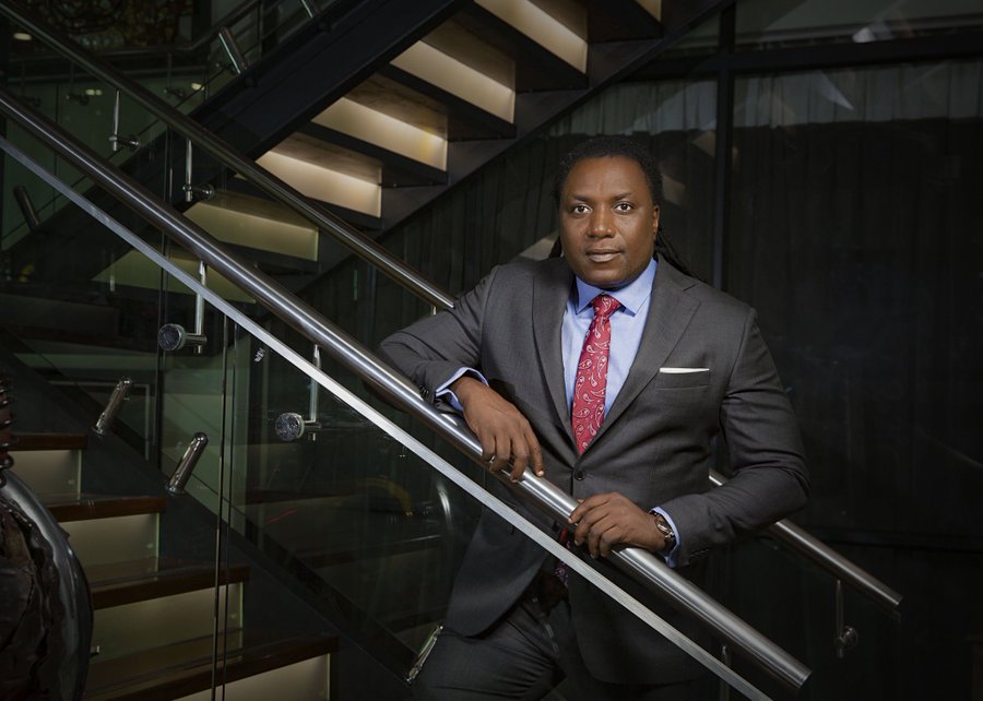 SceptreTech's tweet image. Congratulations Chief @Steve_eko on your emergence as president of  @AAANofficial

A lot of Nigerians believe in your vision of a worldclass AAAN. Kindly accept the warm greetings from the management and staff of Sceptre Technologies Limited (STL).