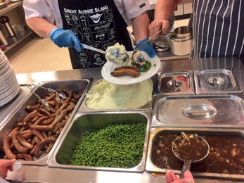 ForwardAssist1's tweet photo. Home Cooked Healthy Nutritious Meals Fuel Positive Mental Health & Physical Wellbeing! Veterans #Cook2Give Team Cook Over 10,700 Community Meals Since 2017 #SaluteCafe @QueensAwardVS @SaluteHerUK @dollytheis @AthertonNWales https://t.co/aq0k5oMHdJ