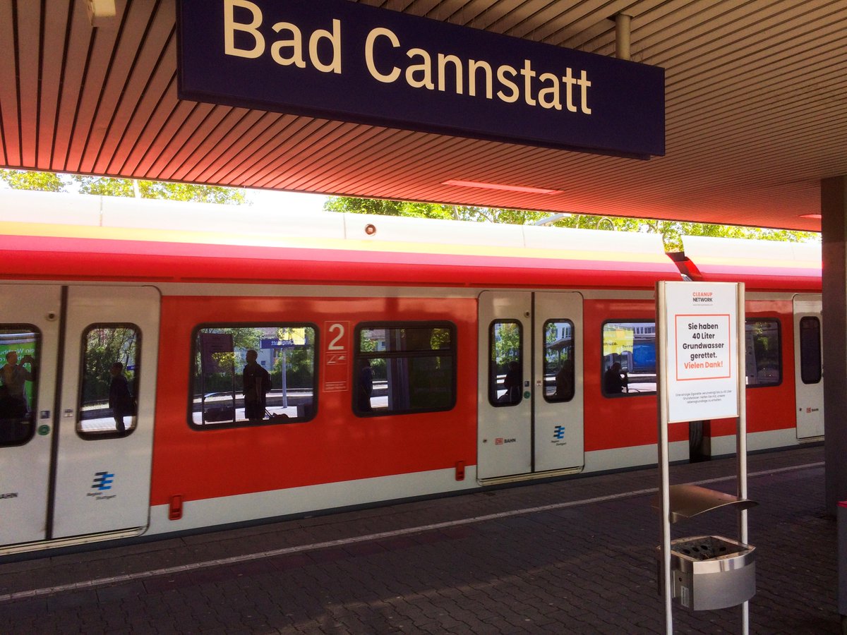 SBahn_Stuttgart's tweet photo. 👏Bitte unterstützt die Aktion #stopptdiekippenflut – am besten, in dem Ihr Aschenbecher nutzt.
➡️Gerne auch durch Retweeten.
#CleanupNetwork #Müllvermeidung Bahnhof #Stuttgart - #BadCannstatt ❗️ https://t.co/d1GluTdLnV