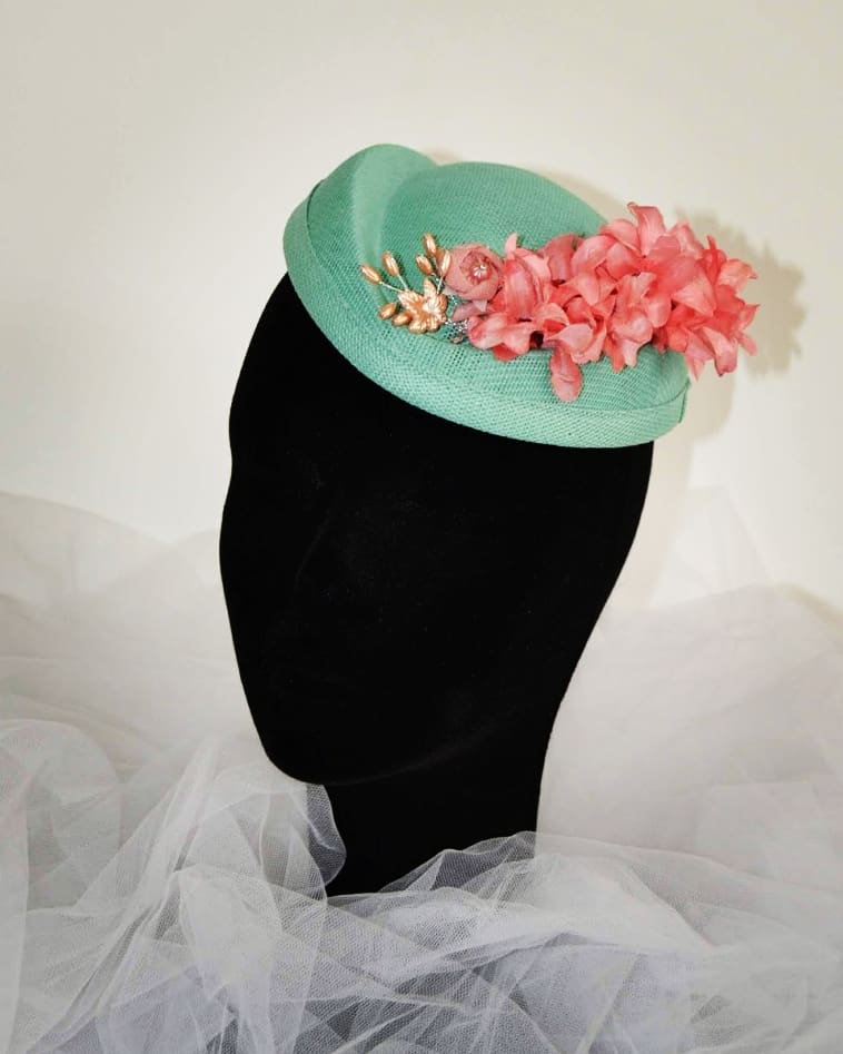 margoth_tocados's tweet photo. Pequeño, coqueto y sobre todo muy cómodo 💕
#margothtocados #tocadosporencargo #tocadospersonalizados #bodas #bodasdeverano #eventosespeciales #invitadaperfecta #invitadaideal https://t.co/RDVNyf0m8W