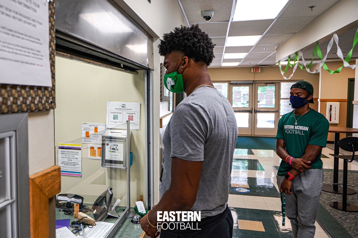 EMUFB's tweet photo. The class of ‘25 has arrived #WelcomeDay2020 https://t.co/LqoHP48lIi