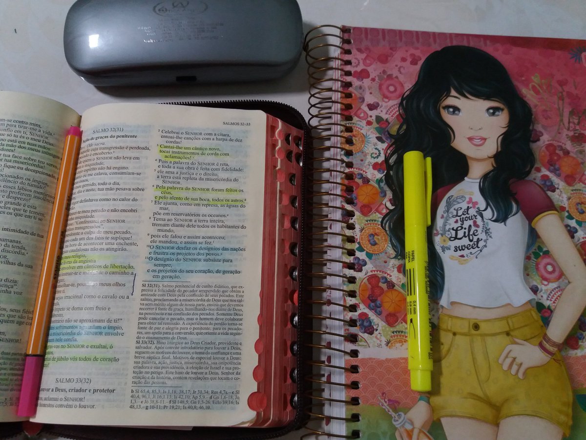 RosaMar14112784's tweet photo. #Maanaim #HojeOpçãoPorDeus #HojeJesus #PalavraDeHoje #AlegriaEterna #BomPerfume #Soberania #girassóis "O mundo está deformado " #CertezaJesus (1Jo 5:18s)#SeuPerfil "Nada me separa do Amor de Deus "(Jo5:4-11)#Inspiração #SerHóspedeDeCristo @Rozane_Costa #Fé https://t.co/AB8rcBKFQp