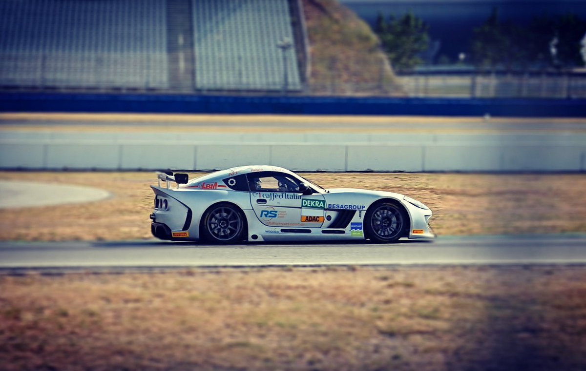 pirosports's tweet photo. #GinettaG55GT4 @GinettaCars
#ADACGT4Germany
#CedricPiro #RobinFalkenbach
#PiroSports #CaffedItalia #RSImportExport
#Besaplast #AFI_Bautraeger
#Wegold #fineinstruments
@ADAC @gtmasters
@GTPlaceFB @frium https://t.co/5CuBa03aHn