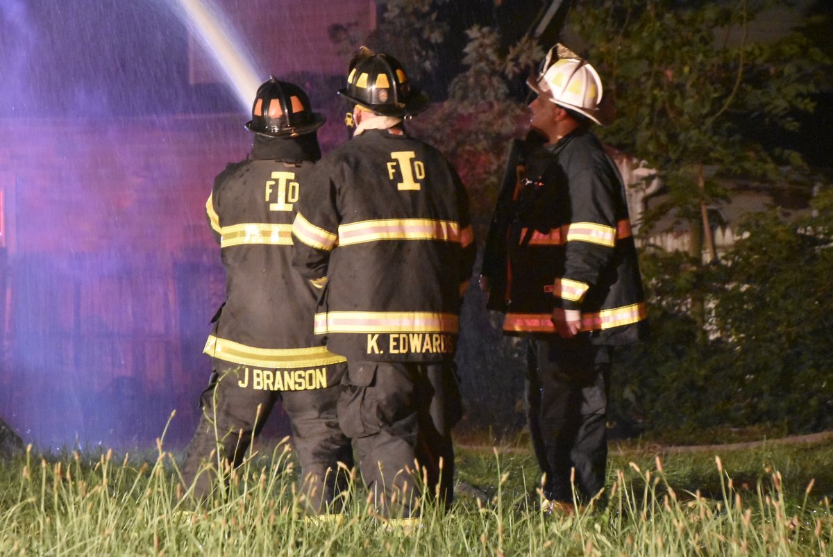 IFD_NEWS's tweet photo. #DefensiveOps 298 N Elder https://t.co/cJCa2usB5d