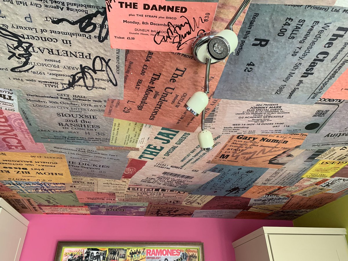 <a href="/LukeRyanD97/">Luke Ryan</a> Because the thought of removing ours was too much of a headache🤯my Husband covered ours in vinyl,music posters and blown up gigs tickets.Can still see the bloody pattern, but much easier on the eye!🙌🏼