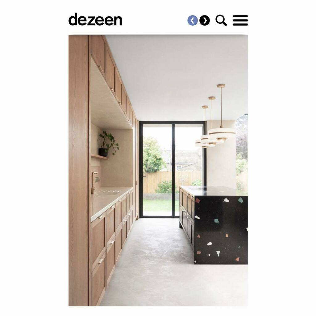 YellowCloudSt's tweet photo. Have a look at our Glyn House featured in @dezeen today. Thank you to Natasha Levy and the Dezeen team for the lovely article!
.
.
#yellowcloudstudio #architecture #dezeen #article #completedproject #glynhouse #archilovers #projectfeature #uniquespaces … https://t.co/6rFl9KkH5K https://t.co/BDsMo8FEi1