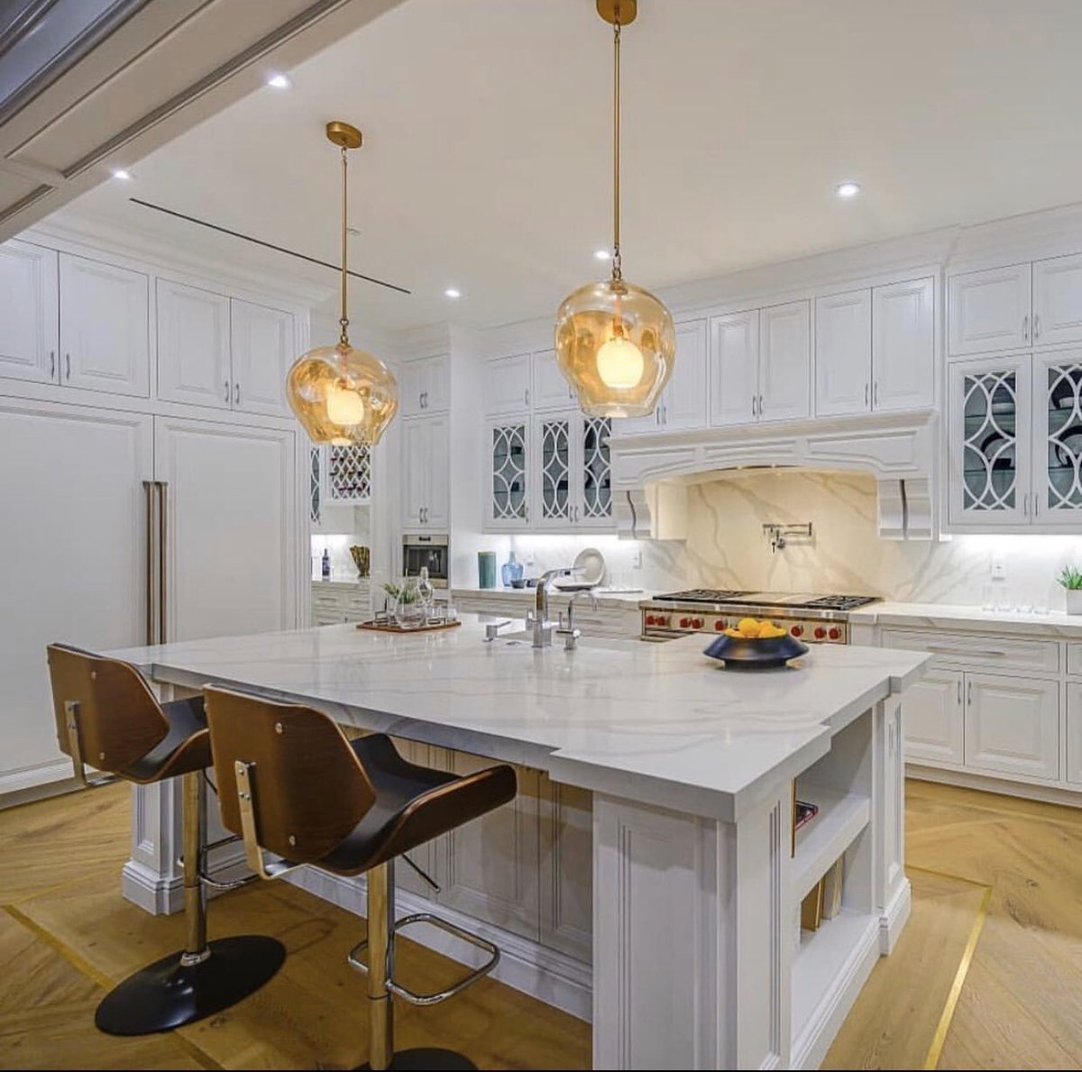 INTERIORPORN1's tweet photo. The interior of this home is beautiful https://t.co/XVF0xHzpYA