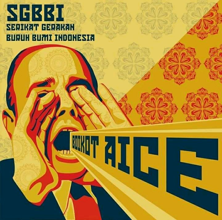Prasa9999's tweet photo. Rakyat bantu rakyat, buruh bantu buruh tetap serukan #BoikotAice biar keadilan sosial bagi seluruh rakyat Indonesia itu tiba ! #LI_ZHIMING harus bertanggung jawab atas yang terjadi di AICE https://t.co/cgCUtqDvZY