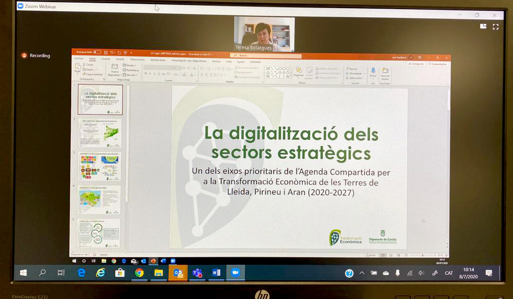 Promo_Economica's tweet photo. Avui hem participat a la jornada de difusió tecnològica sobre la #digitalització al sector #agrari i #ramader🌱📲🚜 

La importància de la digitalització dels sectors estratègics per a l'impuls de la transformació econòmica de les Terres de Lleida, Pirineu i Aran. https://t.co/y6DAOu1cf9