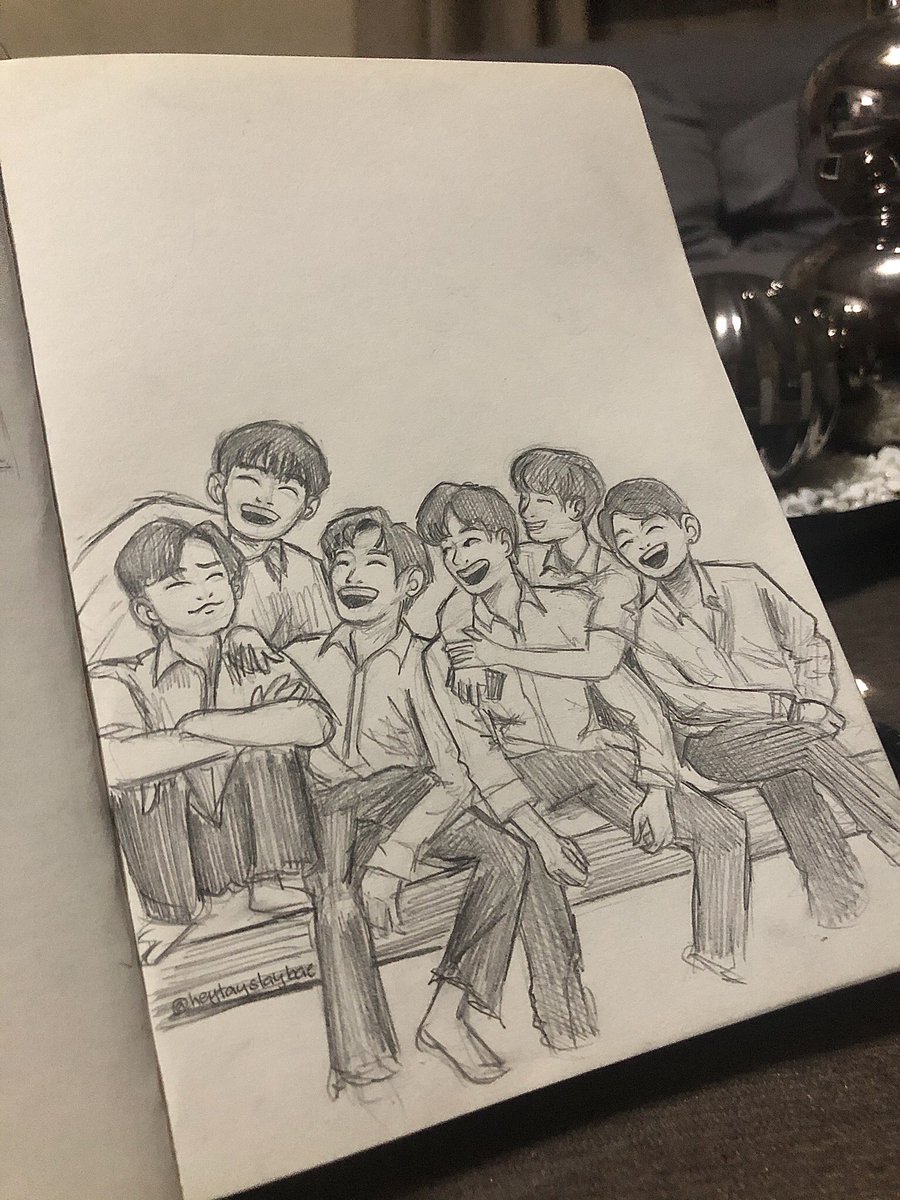 niela_bee's tweet photo. so i doodled KSOGTN❤️💚💙

i wanted to color this digitally but my eyes still hurt  but i hope u all like it even though its quite messy😅

#คนละทีเดียวกัน #kristsingto #offgun #taynew #ออฟกัน #เตนิว #พีรญา #GMMTVxAISPLAY https://t.co/7IFLcHKqFs