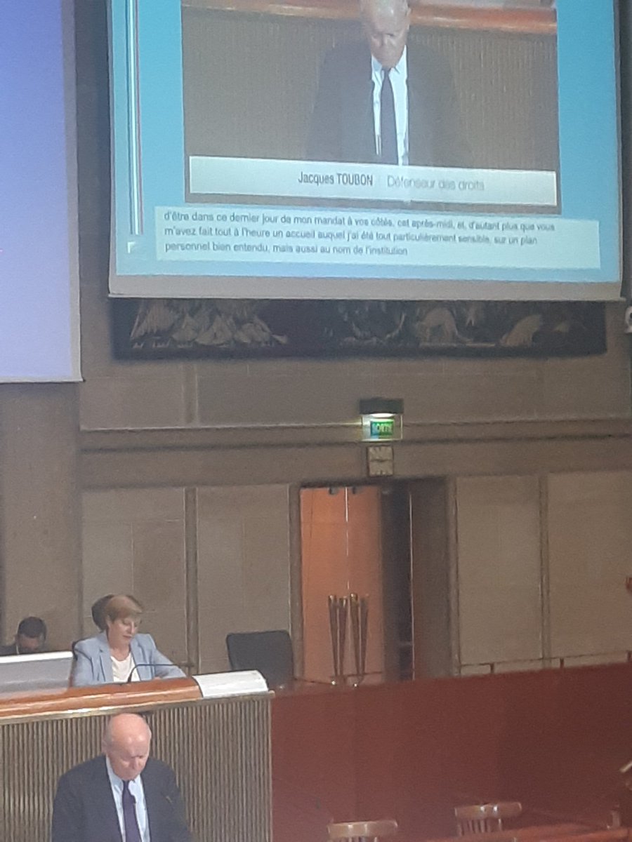 mohamedoussedik's tweet photo. Un bel hommage du @lecese au @Defenseurdroits Jacques Toubon. Très bon bilan contre les discriminations. https://t.co/chn941DtmH